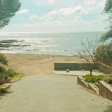 Superbe Acces Direct Вилла Сен-Рафаэль