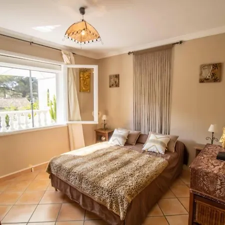 Вилла Superbe Acces Direct *