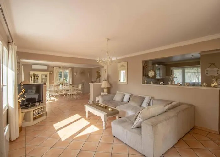 Superbe Acces Direct Willa Saint-Raphaël